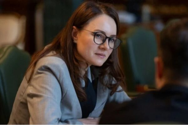 Рада 258 голосами відправила у відставку уряд Свириденко