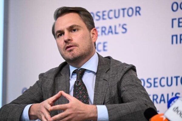 Онлайн-зустріч Кравченка і Тібо 10 липня: ключові факти у справах Єрмолаєва і Березовської