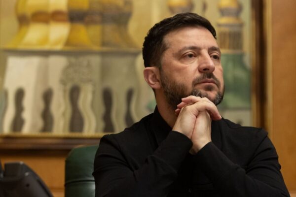 Зеленський пояснив суспільству мету «ключових розмов» із командувачами 20 липня