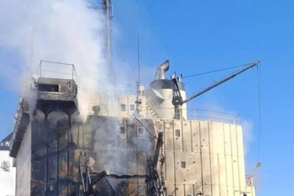 Атака на порти Одещини 11 липня: двоє водіїв загинули, судно під прапором Сент-Кіттс і Невіс пошкоджене