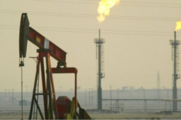 Brent понад 90 доларів і бензин по 3,99: цифри ескалації США—Іран