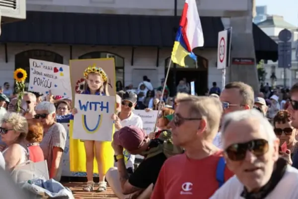 «Не будь байдужим» у Польщі: від слів Турського до акцій у 22 містах