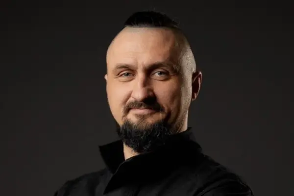 Звільнення радника президента Камишіна: що це означає для оборонного сектору