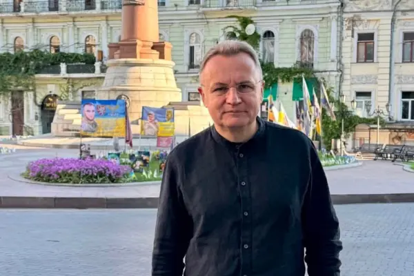 Садовий опублікував у Facebook відеозвернення про знахідку в авто