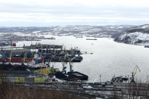 Чому нові британські санкції проти арктичних газовозів стосуються кожного