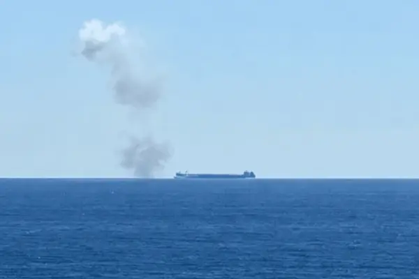 Російські дрони по турецькому судну з кукурудзою: Зеленський заявив про удар у нейтральних водах